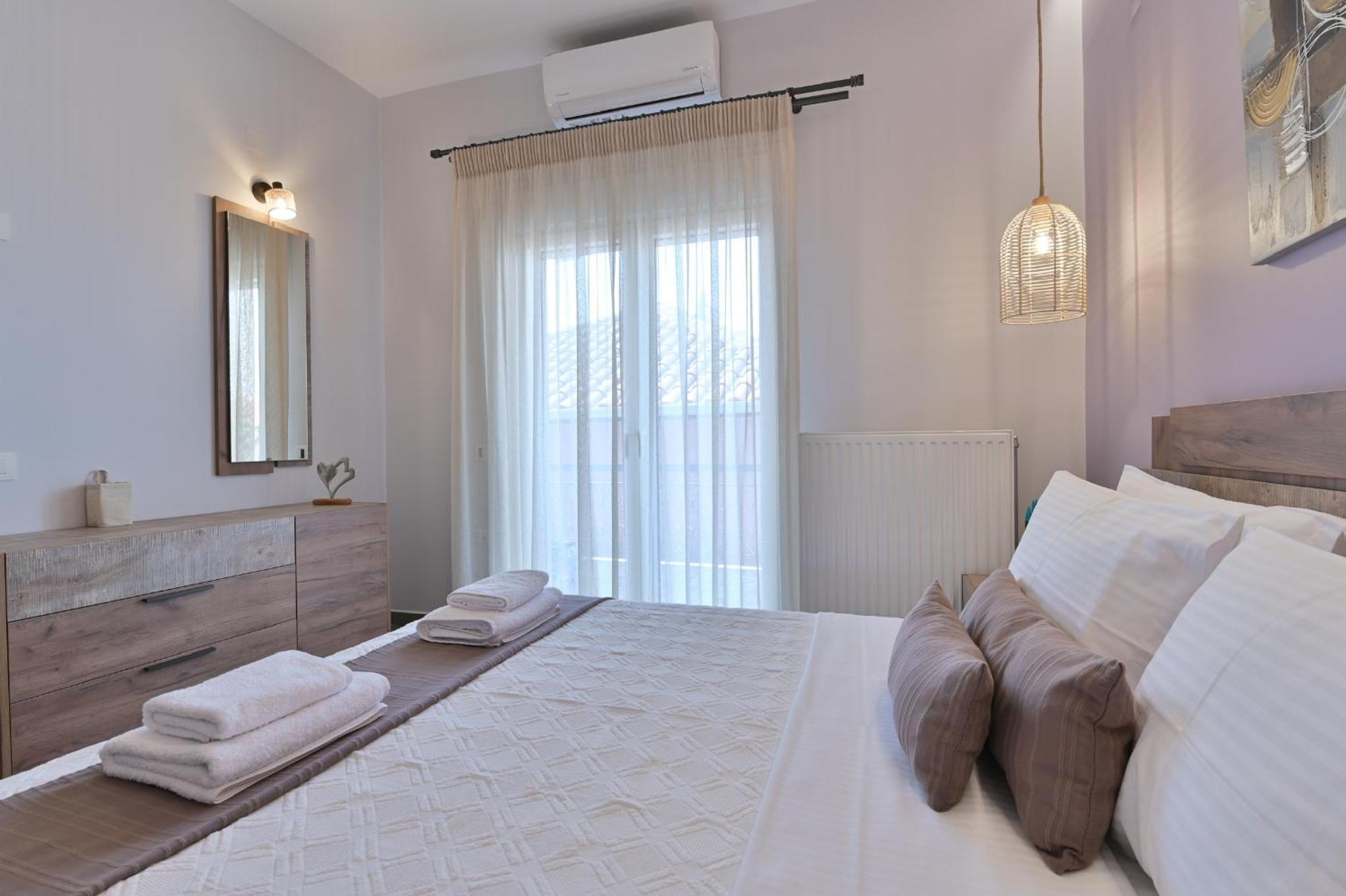 Louisa Luxury Apartments Превеза Екстер'єр фото